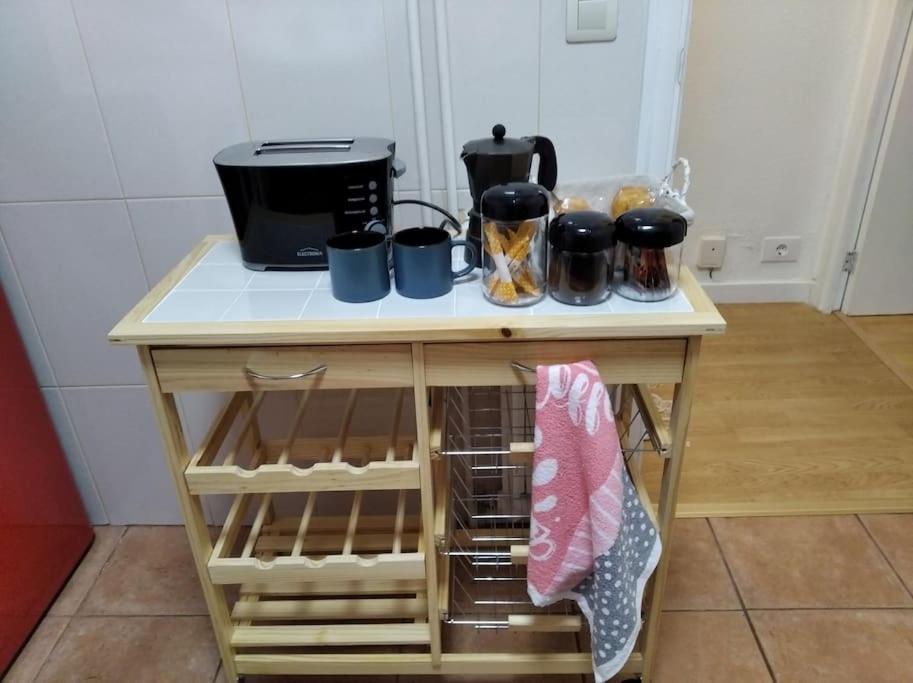 Appartement Acogedor, Con Garaje, Centrico. à Vigo Extérieur photo