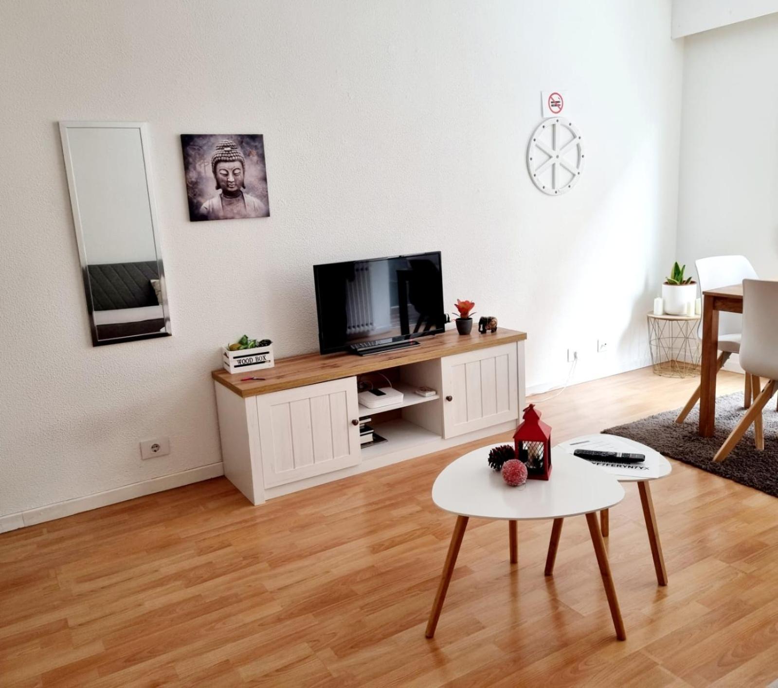 Appartement Acogedor, Con Garaje, Centrico. à Vigo Extérieur photo