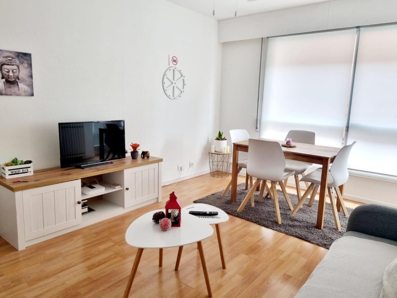 Appartement Acogedor, Con Garaje, Centrico. à Vigo Extérieur photo