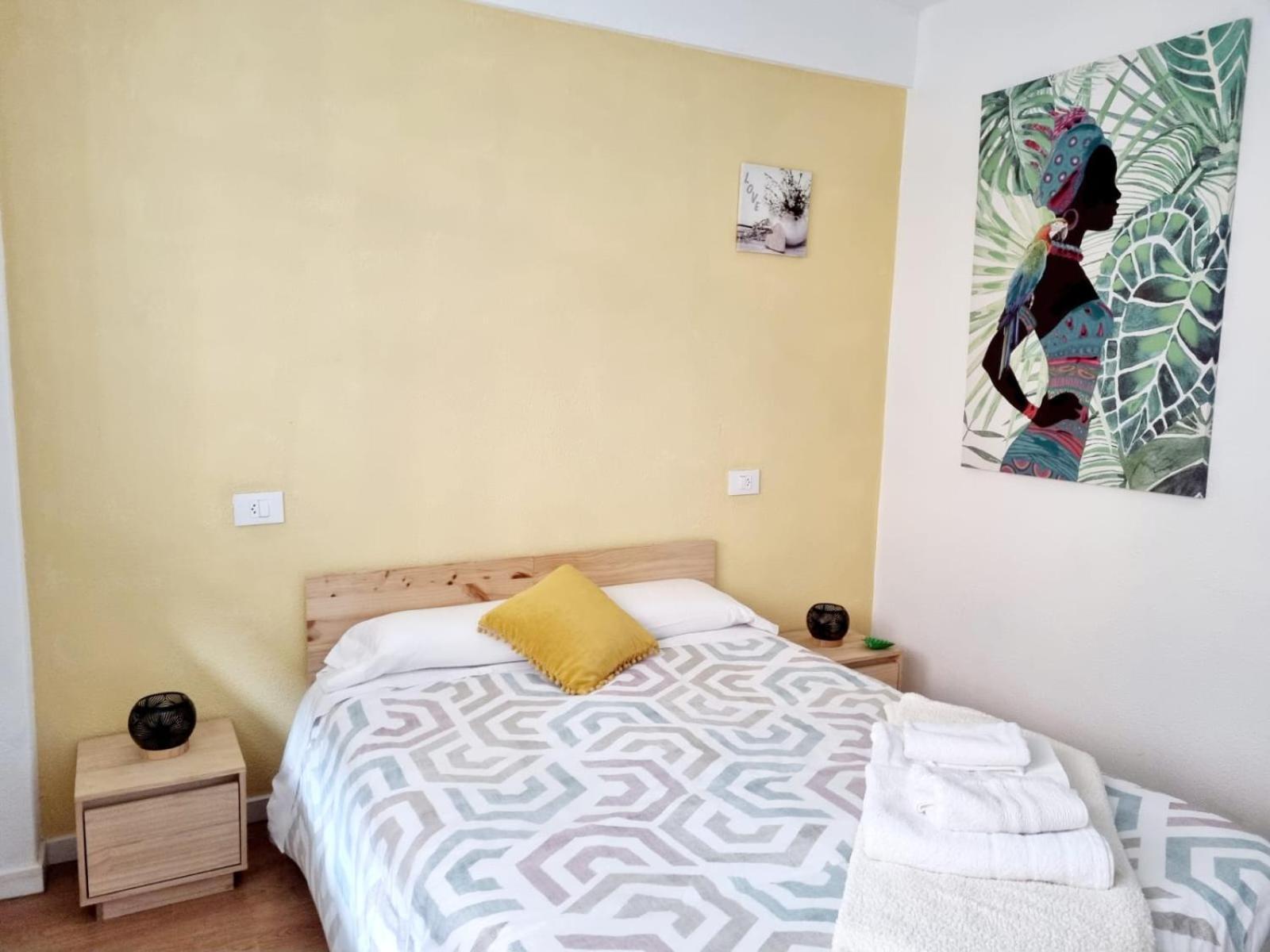Appartement Acogedor, Con Garaje, Centrico. à Vigo Extérieur photo