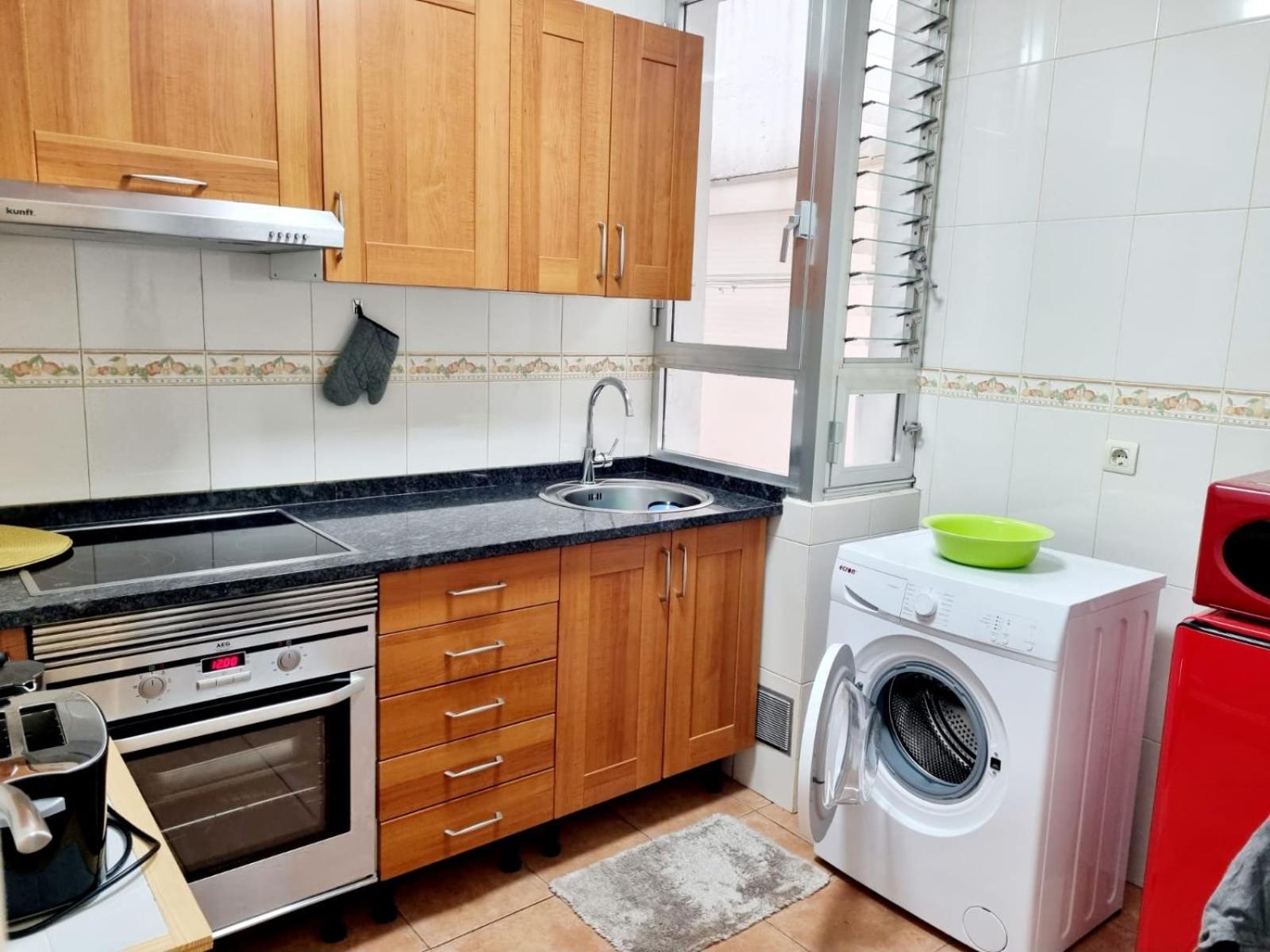 Appartement Acogedor, Con Garaje, Centrico. à Vigo Extérieur photo